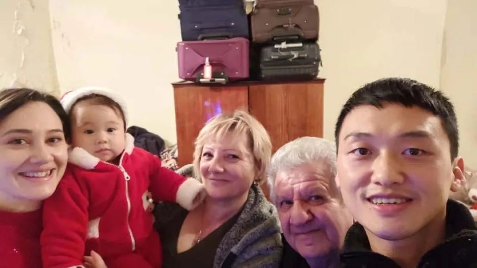 我90后，陪洋媳妇读书被困亚美尼亚，花费7万多3次都没回国成功（组图） - 3
