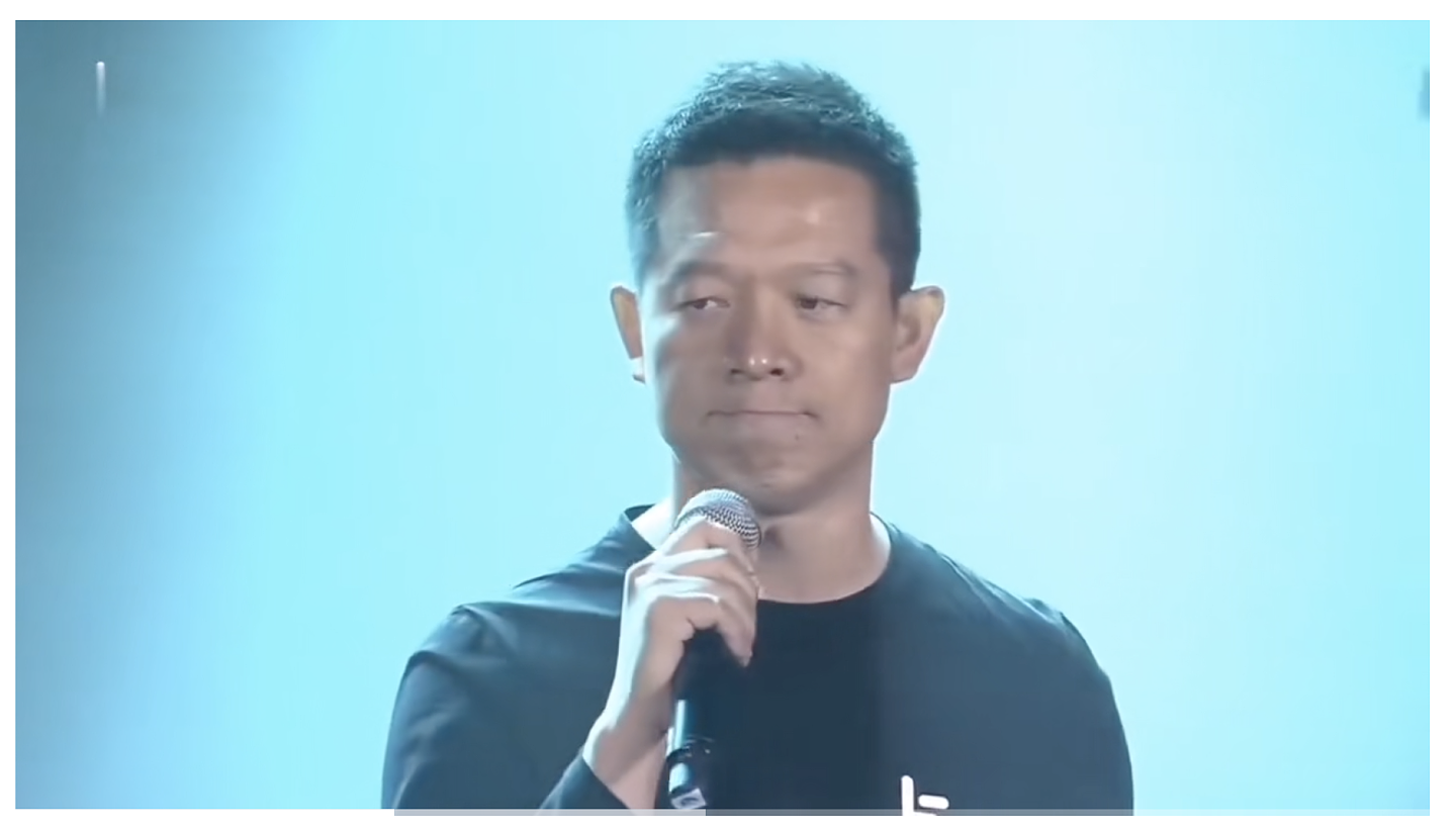 甘薇送孩子去美国看贾跃亭,还带上了贾跃亭要的桃酥,此前曾称与贾跃亭8年未见、离婚不是为了资产转移(组图) - 5