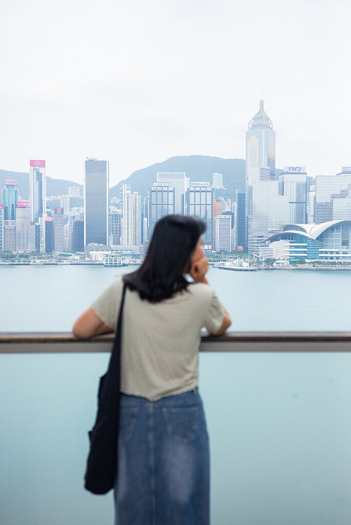 他们曾因参加香港抗议活动入狱，至今仍被困在原地（组图） - 3