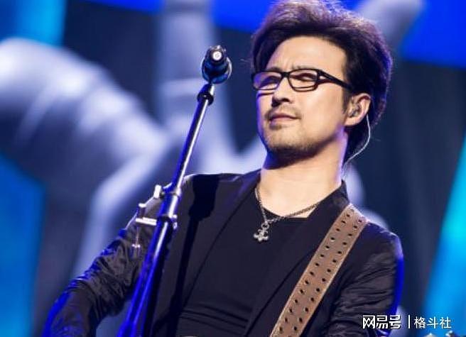 森林北终于不再隐忍!评论区正面开撕,汪峰宁静“牵手”成导火索(组图) - 17