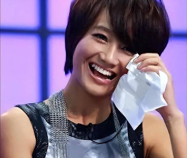 一步错步步错!从知名主持人到千万负债人,如今..(组图) - 1