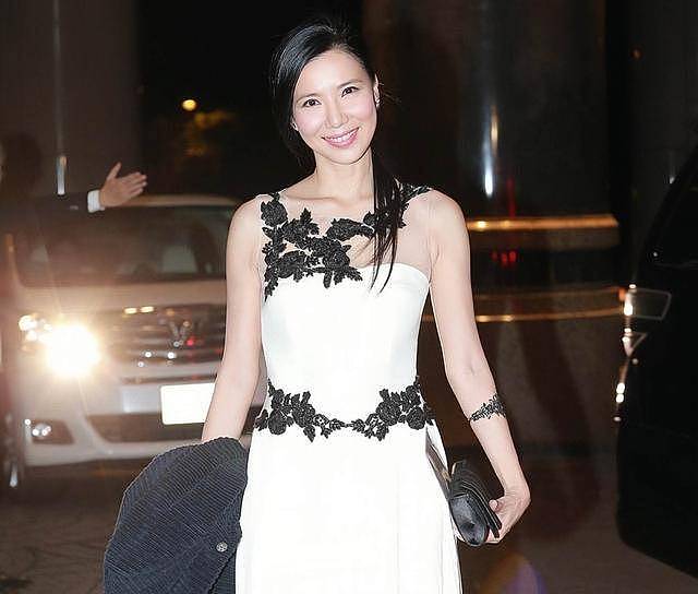 香港知名女星陷整容风波，鼻子变形容貌变化大，网友直呼认不出（组图） - 6