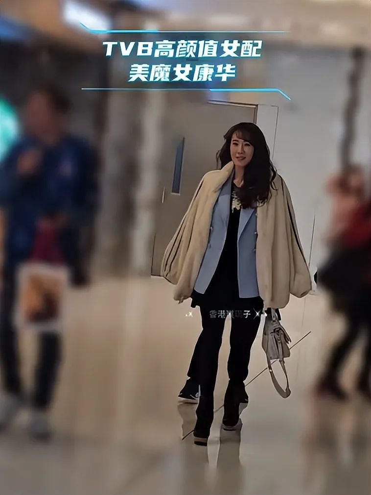 TVB“御用情妇”优雅回归，53岁颜值身材依旧在线，被称最美女配（组图） - 3