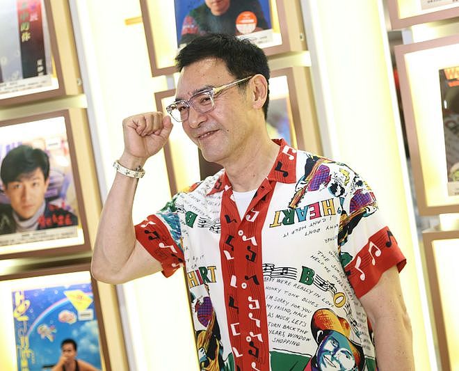 钟镇涛回应女儿考上北电研究生:全靠自己努力,女儿只赢在起跑线(组图) - 7