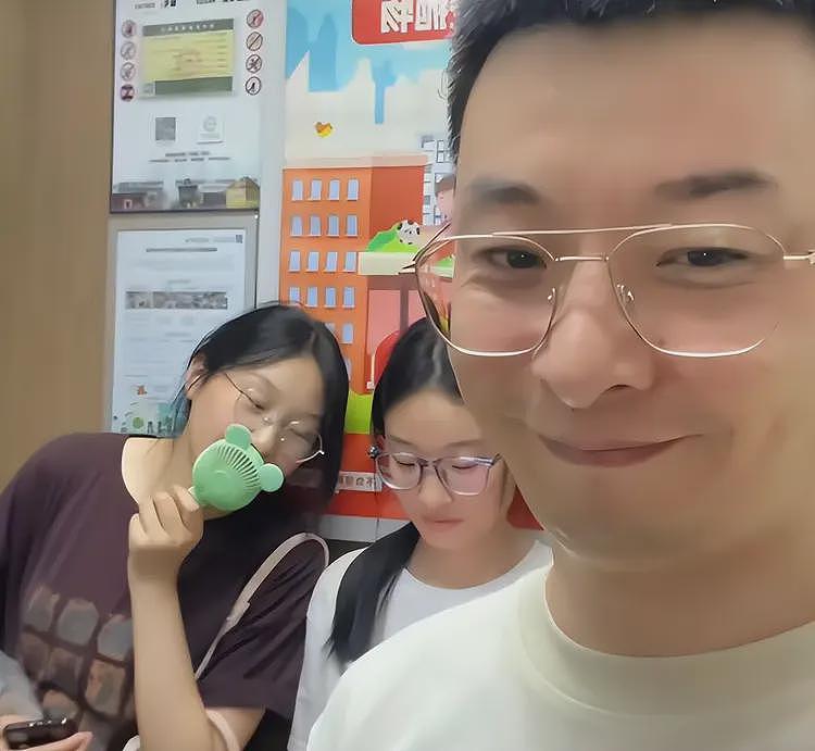 人民日报下架288分女生视频,一点体面都不留,原来全网都被骗了(组图) - 8