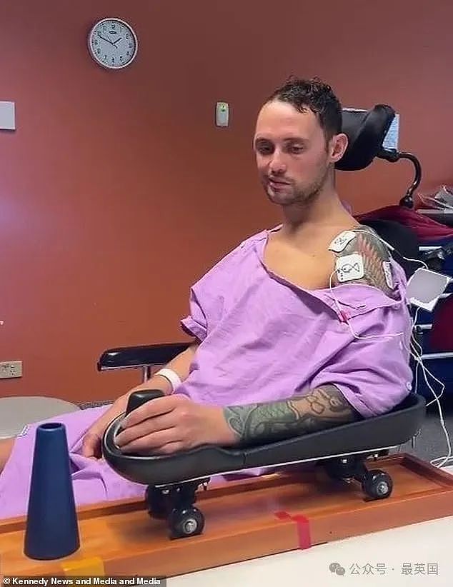 30岁英国健身达人小伙洗澡时突然倒地疯狂呕吐！诊断结果震惊所有人！或终身致残…（组图） - 3