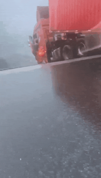 榕江特大暴雨里，最考验人性的一幕出现了（组图） - 4