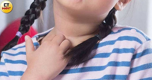 女双腿发痒2个月！就医一查竟是肝癌，“皮肤4症状”勿忽视（组图） - 1