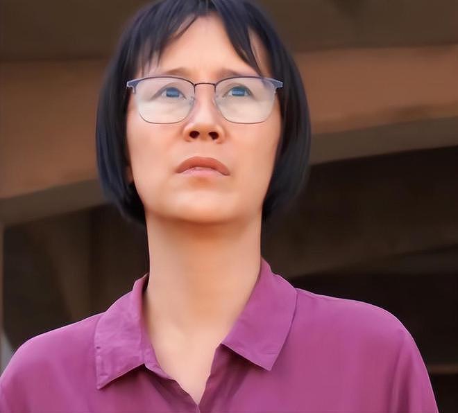 同演张桂梅，把宋佳和海清放一起，差距就出来了，没对比就没伤害（组图） - 16