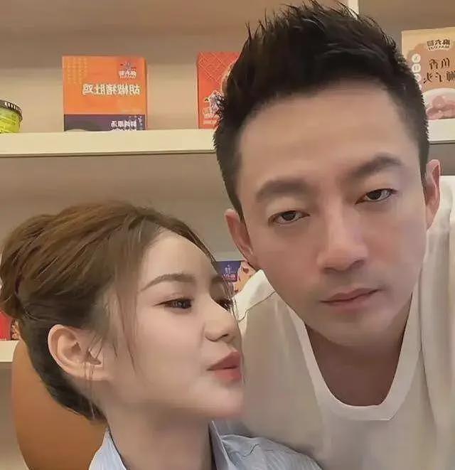 马筱梅深夜直播不挂链接，手臂淤青、胸口红肿，汪小菲被质疑家暴（组图） - 6