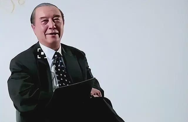 蔡澜“老照片”被扒，舒淇受到牵连，裹着浴巾一同泡温泉引全网关注（组图） - 7