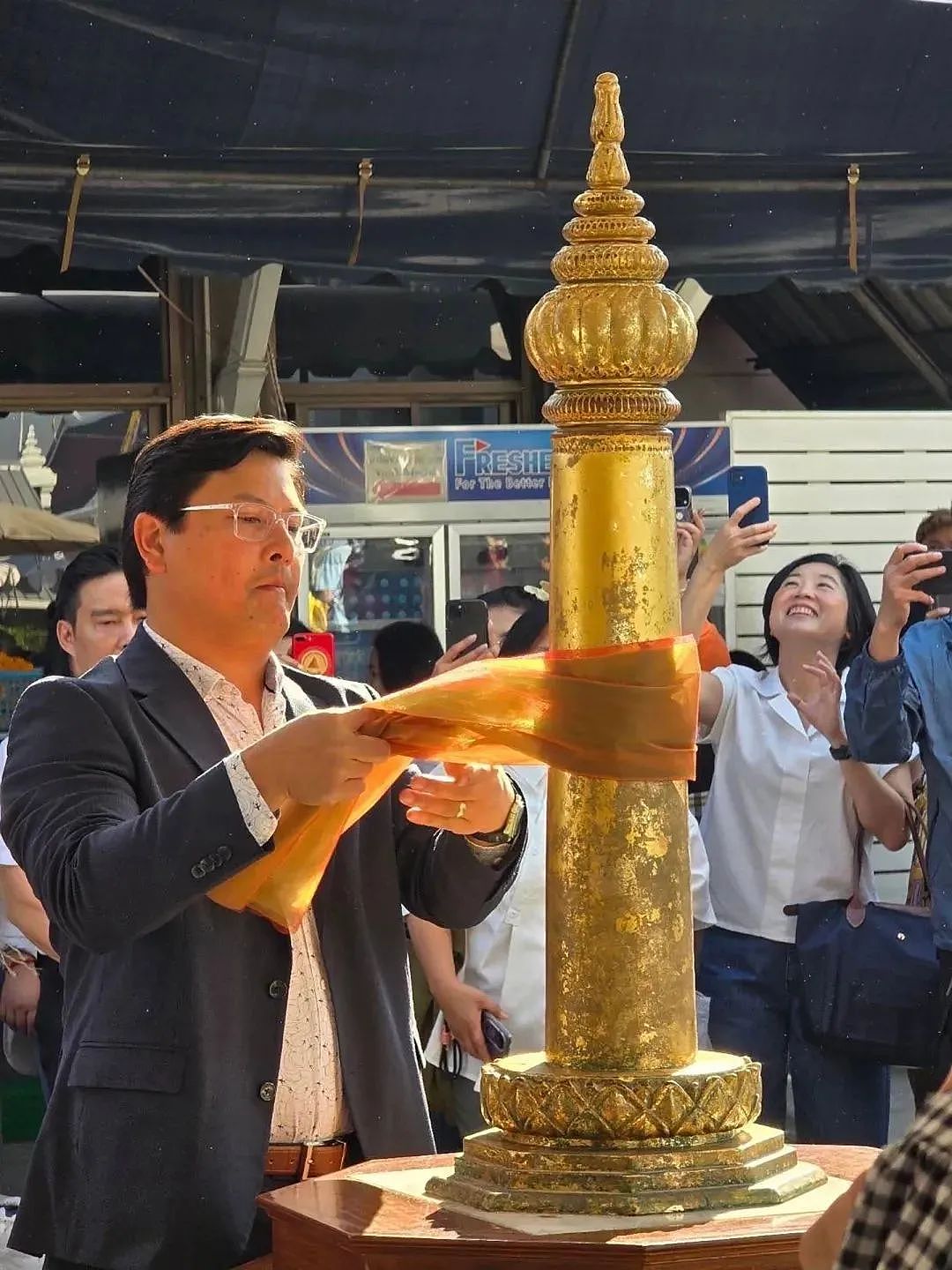 泰王室版《甄嬛》更新！流放二王子逆袭失败，被一脚踹回纽约？又流放了...（组图） - 17