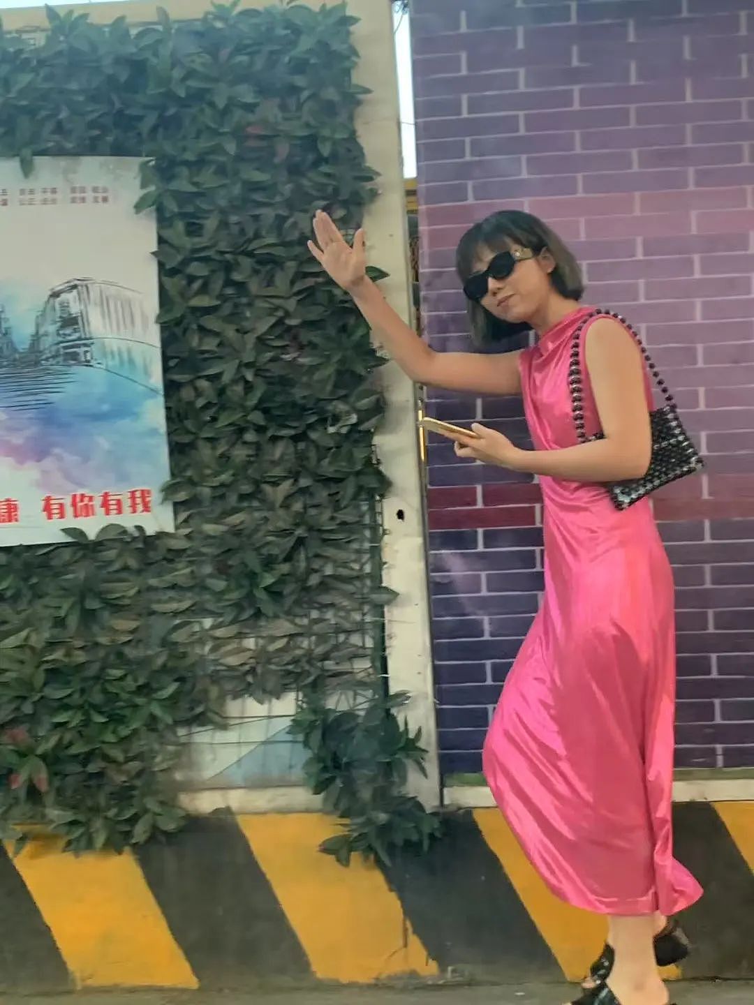 那个县城文科女,踩中张雪峰所有雷区后(组图) - 3