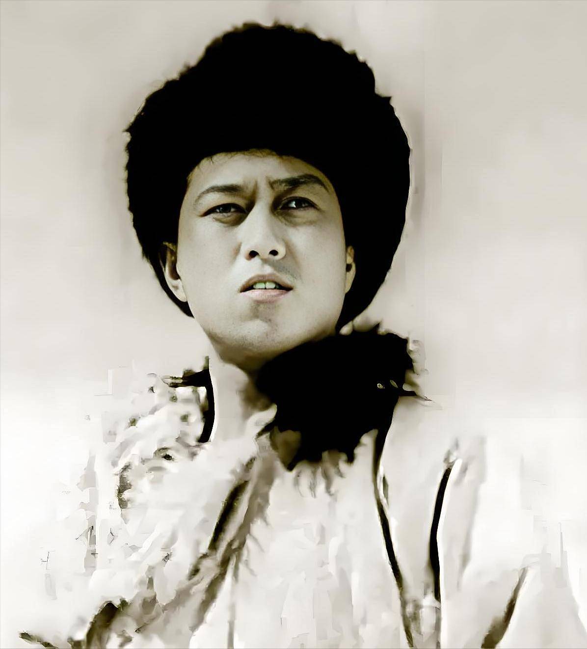 秦怡:新婚第3天就遭丈夫陈天国家暴,在防空洞里生女儿差点死去(组图) - 21