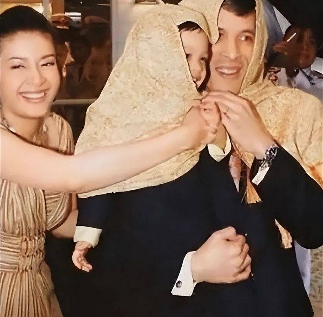 泰国王室提帮功小王子躺赢的王储路：废妃之子逆袭，野心兄弟遭逐（组图） - 3
