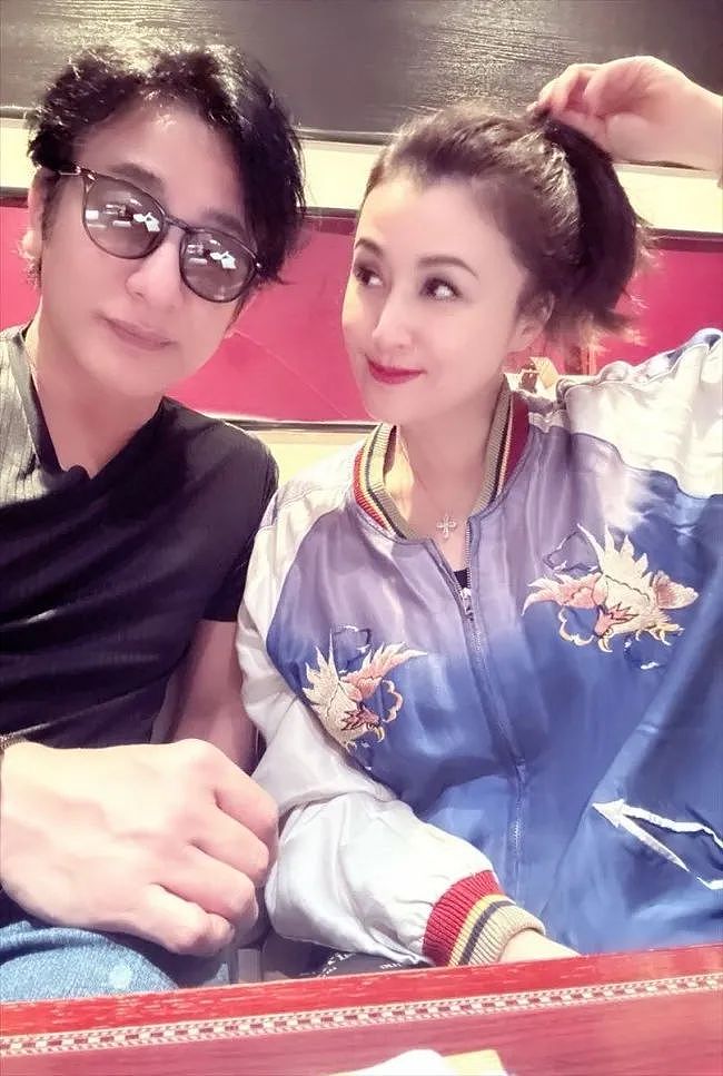 世纪婚姻9年,日本顶级女神藤原纪香54岁庆生照美炸天!(组图) - 27