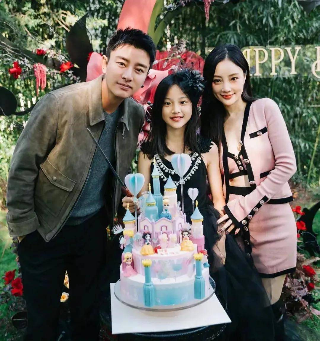 李小璐女儿越来越不对劲,感慨长大没意义,父母一直不干预遭质疑(组图) - 12