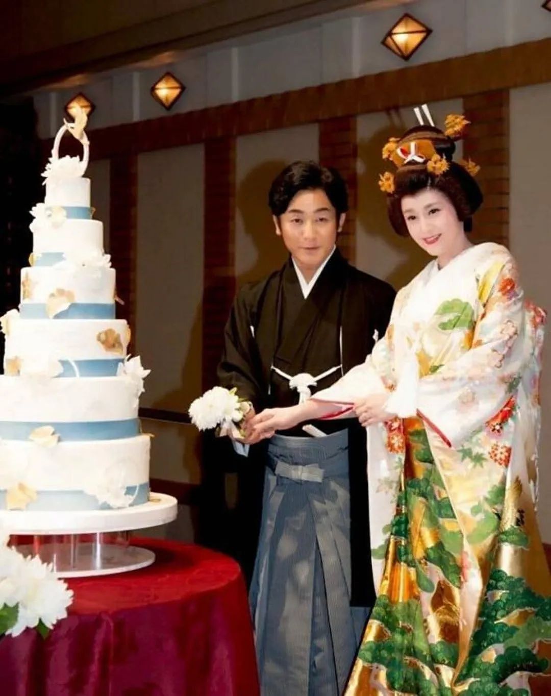 世纪婚姻9年,日本顶级女神藤原纪香54岁庆生照美炸天!(组图) - 17