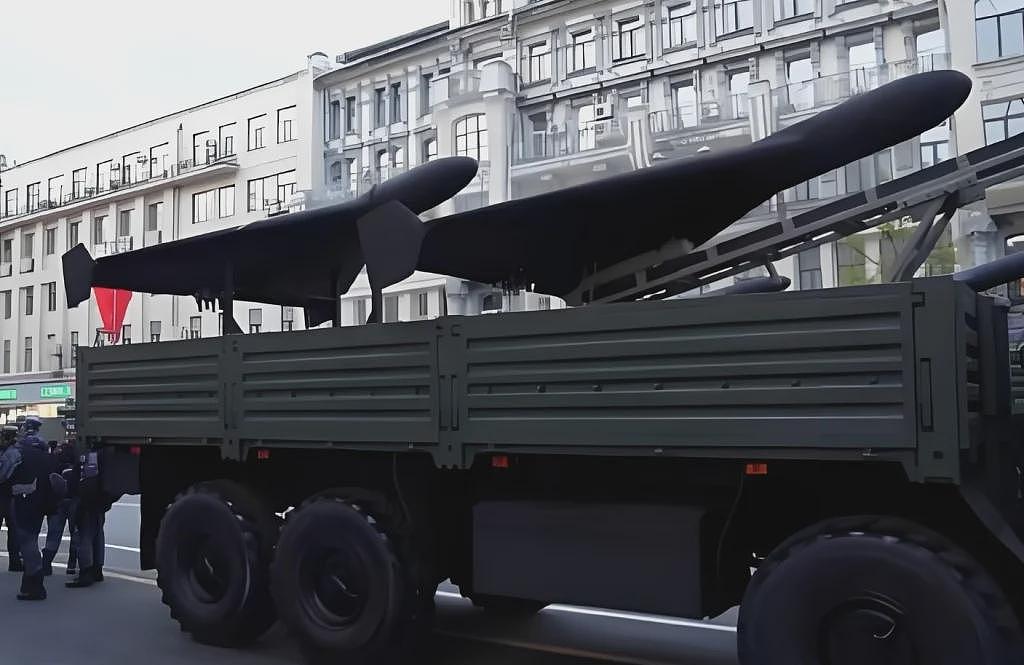 F-16坠毁,乌军拦截俄无人机为何屡屡损失战机(组图) - 2