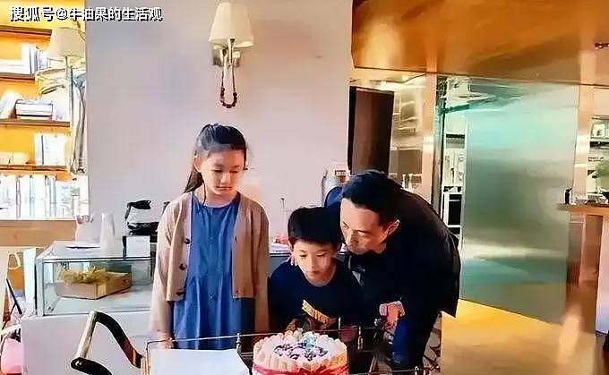 汪小菲夫妻回台北,马筱梅身上好多淤青(组图) - 1
