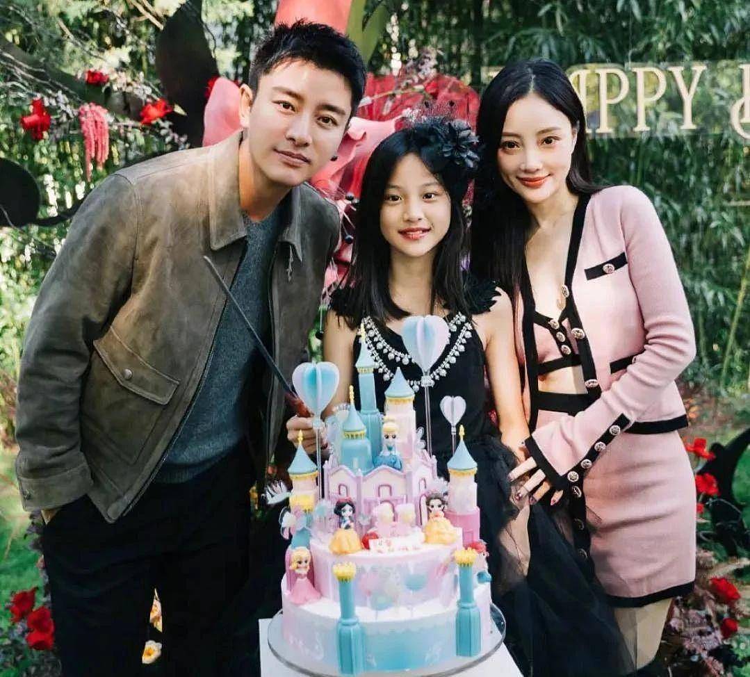 这一次，甜馨终为李小璐的错误买了单，年仅13岁懂事得让人心疼（组图） - 9