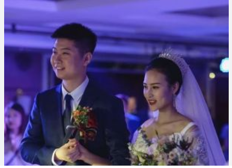 刺伤多名领导后,南航一机长跳楼身亡,妻子发声(组图) - 8