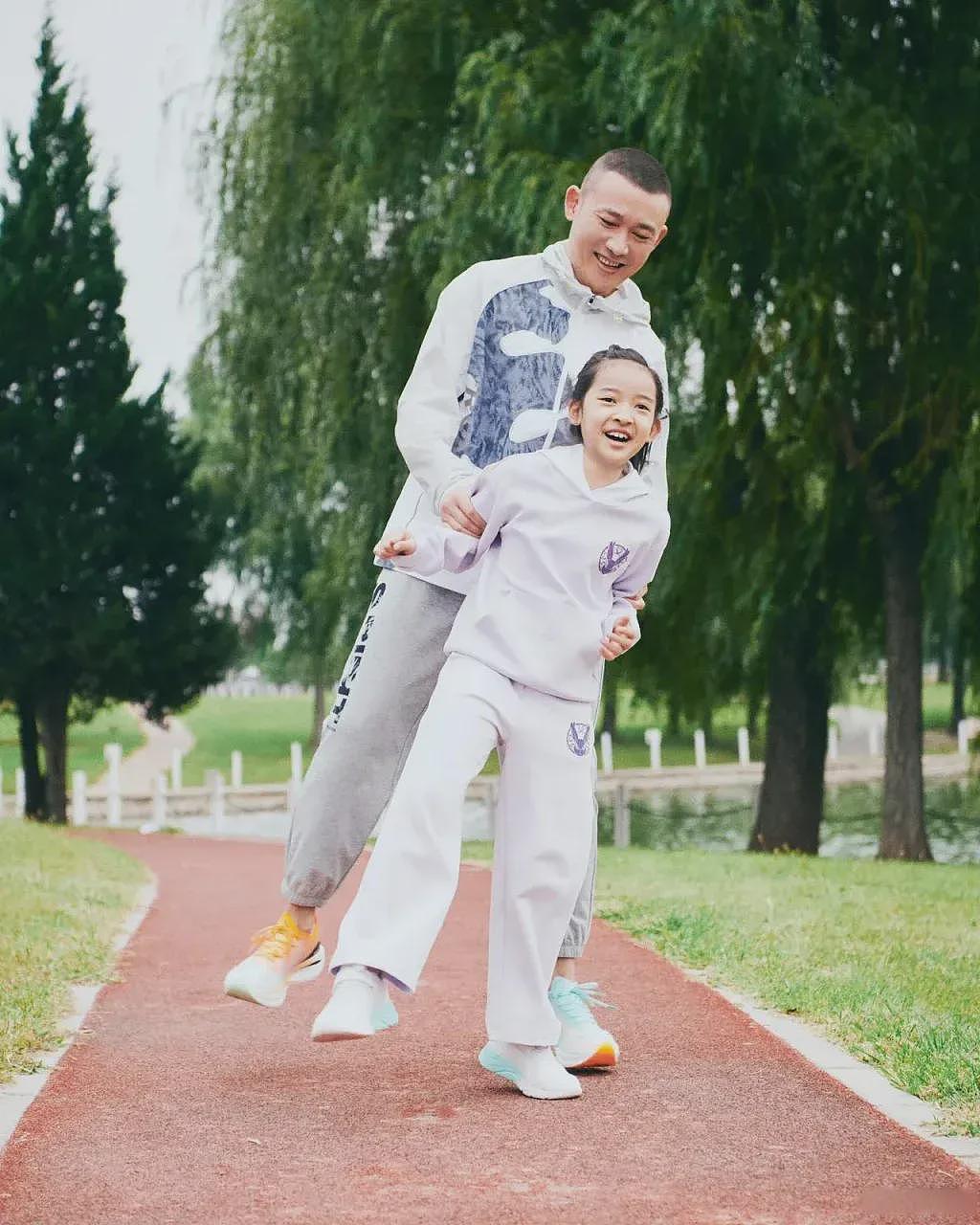 【情感】聂远11岁女儿被赞 “最美星二代”，已是资深小戏骨，多亏父母“清醒宠女”（组图） - 5