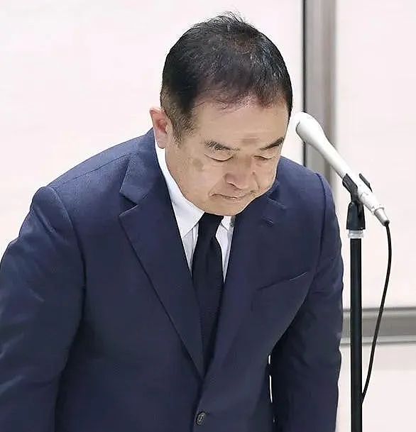 杰尼斯老牌偶像深陷丑闻！自己躲在5亿豪宅，却赶走主妇妻子：你出去吧..（组图） - 4