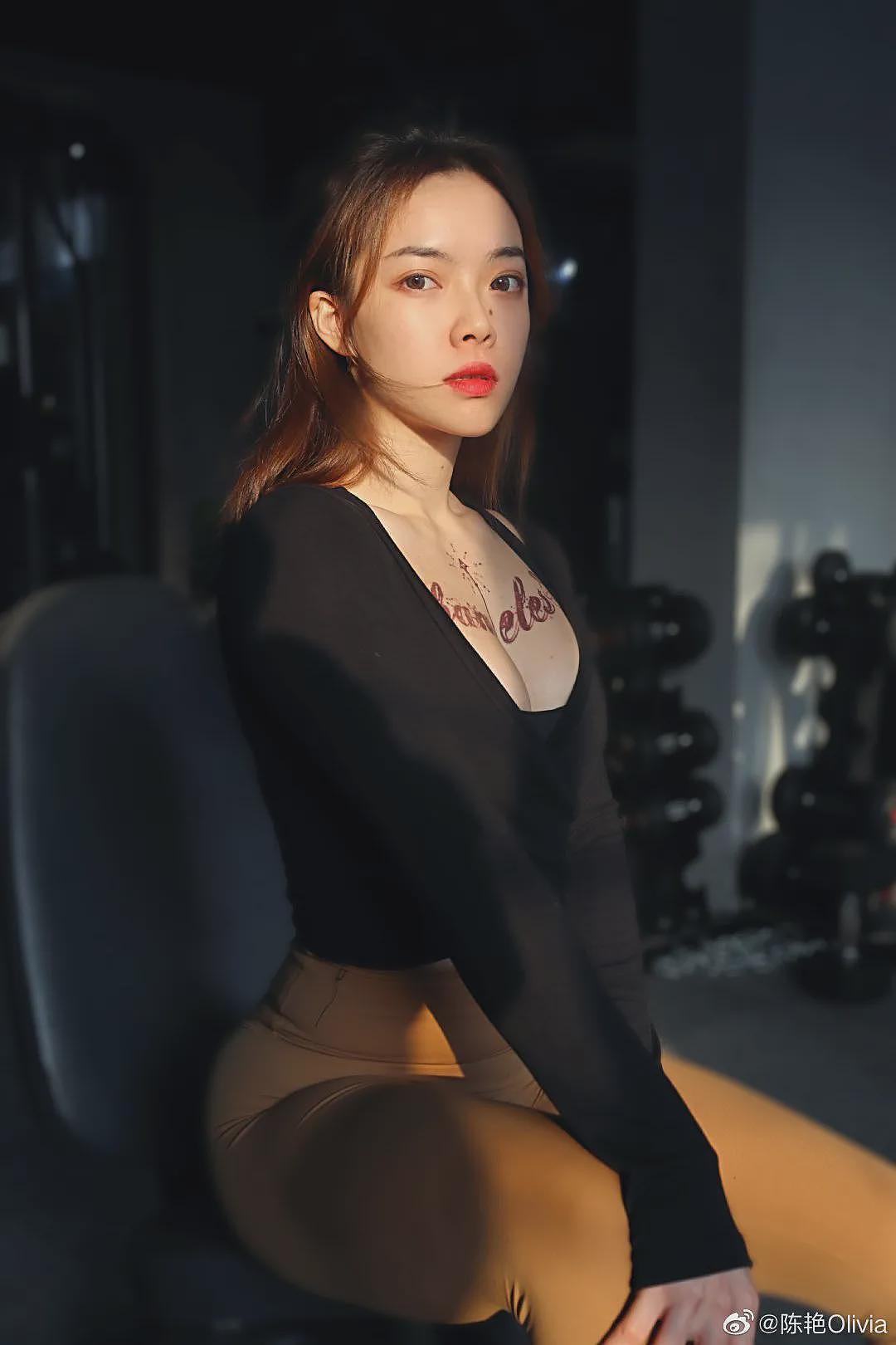 【美女】国产辣妈胸前刺青，到底有多性感（组图） - 2