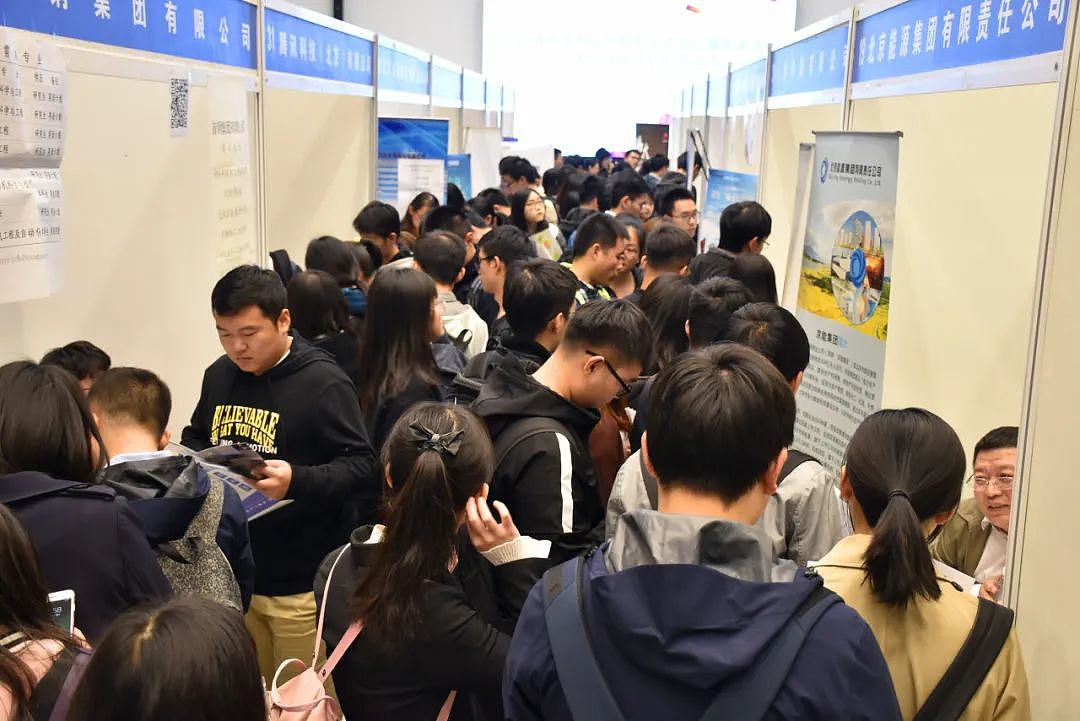 大学生不拍毕业照,一代人被逼出了集体冷漠(组图) - 5