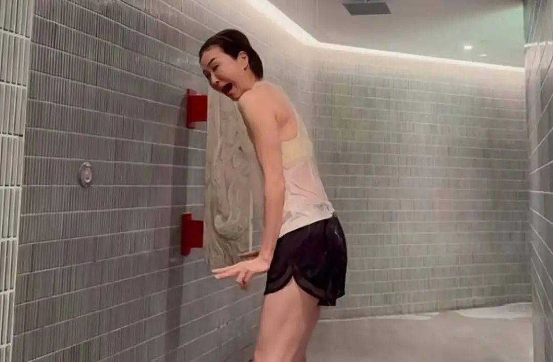 TVB前知名女星晒冲凉视频，如今四肢纤细成皮包骨（组图） - 6