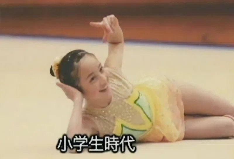 日本最美女星遭渣夫背叛5年后首发声!对方在公厕与多名女子纠缠,她为儿子强忍不离还生了2胎…(组图) - 5