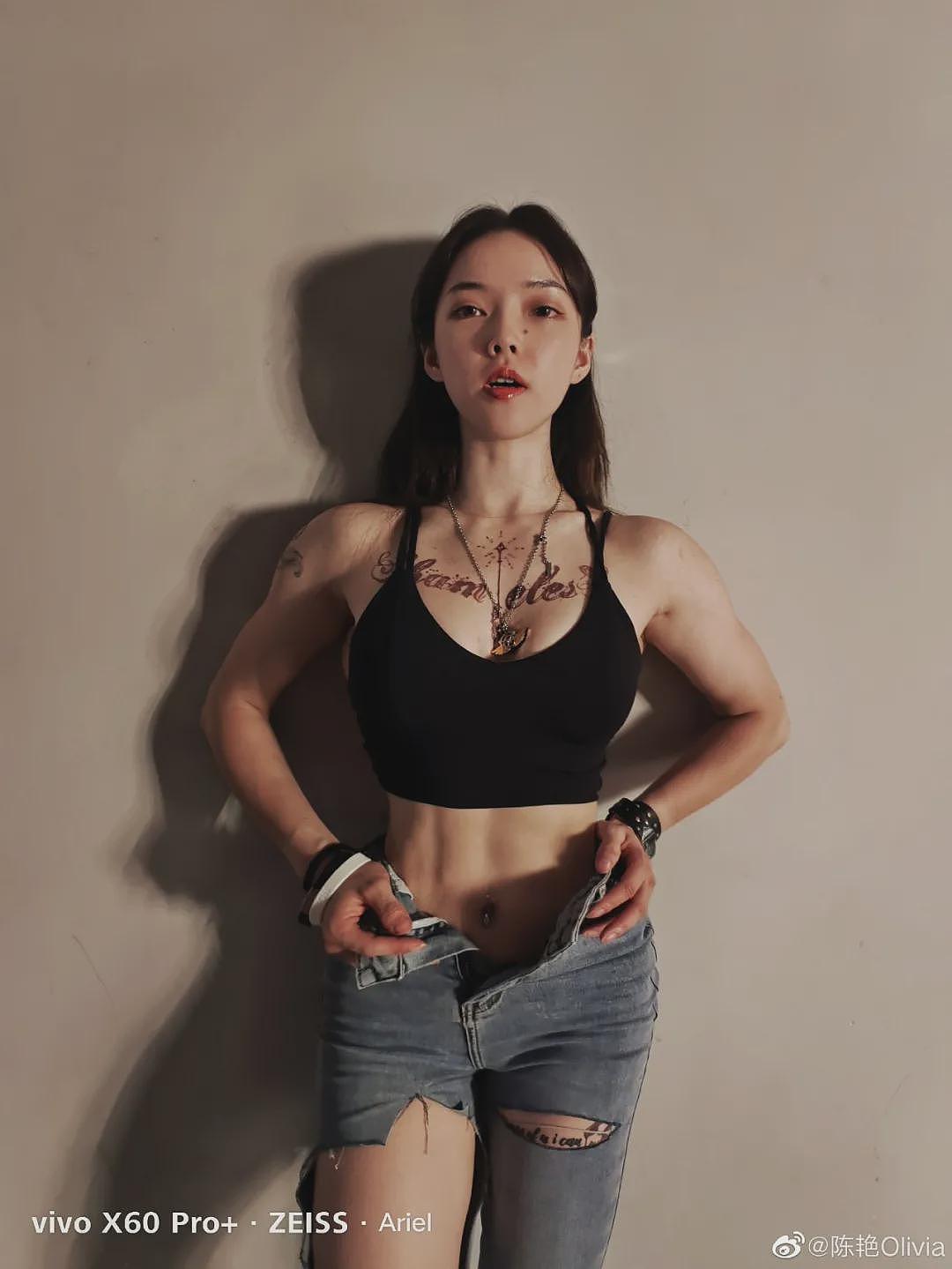 【美女】国产辣妈胸前刺青，到底有多性感（组图） - 21