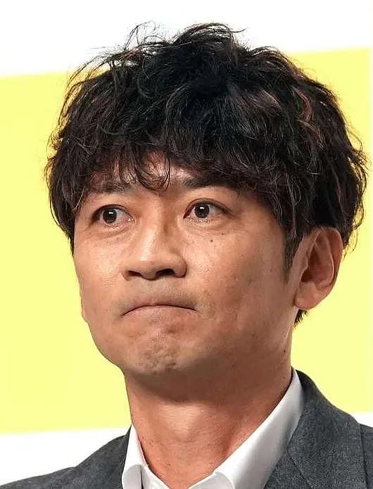 杰尼斯老牌偶像深陷丑闻！自己躲在5亿豪宅，却赶走主妇妻子：你出去吧..（组图） - 8