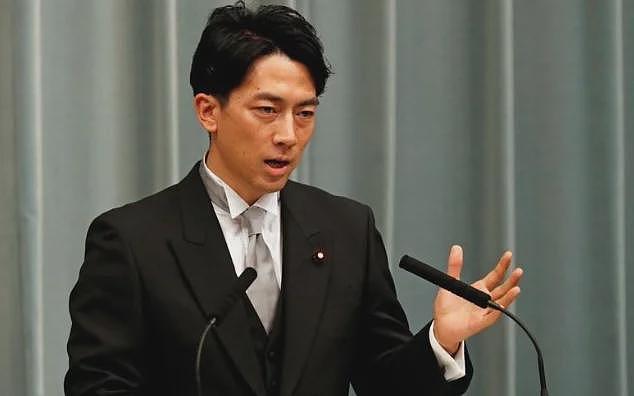 小泉进次郎反驳特朗普:他的话有明显事实错误(图) - 1