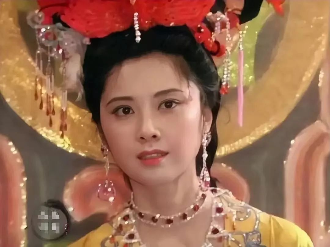 73岁“女儿国国王”朱琳近照曝光：国家一级演员，一生无儿无女，她竟活成这样（组图） - 5