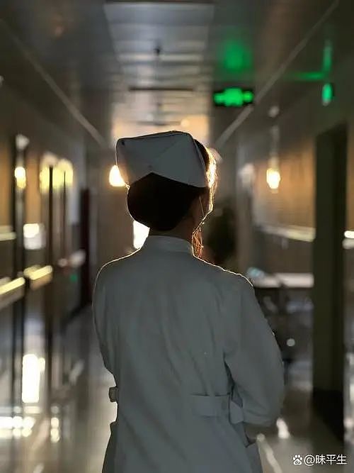 她是“李玉湖”也是“小燕子”，前“顶流小花”黄奕推掉王家卫《繁花》，背后藏着多少女人无法言说的痛（组图） - 10