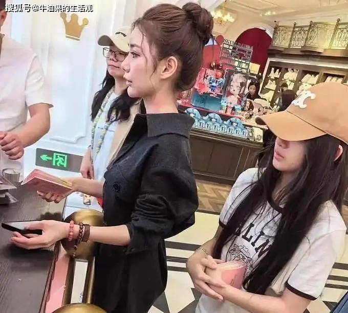 汪小菲夫妻回台北,马筱梅身上好多淤青(组图) - 2