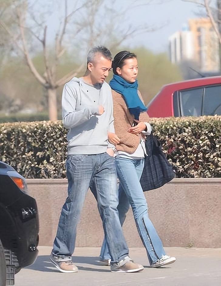 前央视知名主持人亚宁,最红时被迫转型幕后,如今他怎样了(组图) - 13