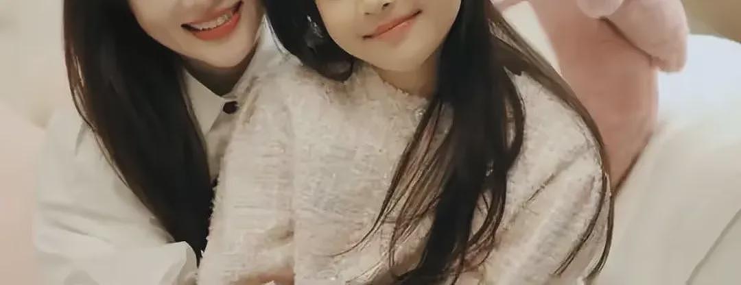 从综艺萌娃到抑郁少女？她的心理抑郁状态明显（组图） - 5