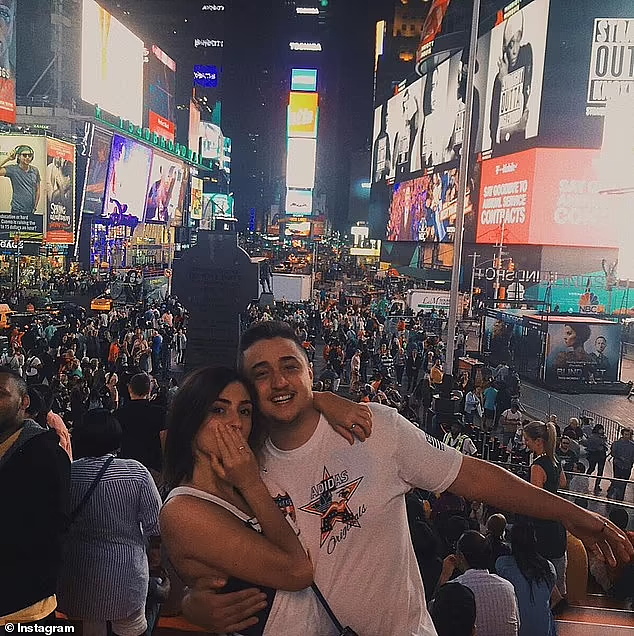 侃爷老婆澳洲前男友首发声！称其高智学霸，“裸装出行”是被虐待（组图） - 16