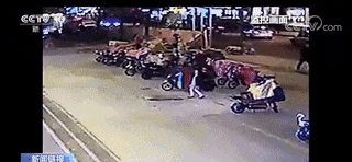 痛心!13岁男孩在小区意外身亡,原因唏嘘!路过这个位置请绕开(组图) - 7
