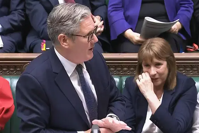 英国大震荡!首相要下台,财政大臣当众崩溃哭泣?他究竟走错了哪步...(组图) - 6