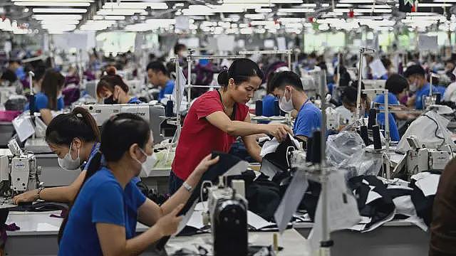 特朗普宣布与越南达成贸易协议,转运商品面临高税率(组图) - 2