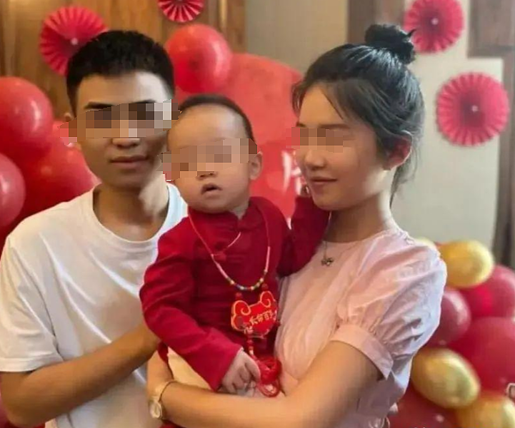 丈夫怀疑妻子劈腿藏车后备箱跟踪,方法狗血但居然真挖到猛料(组图) - 15