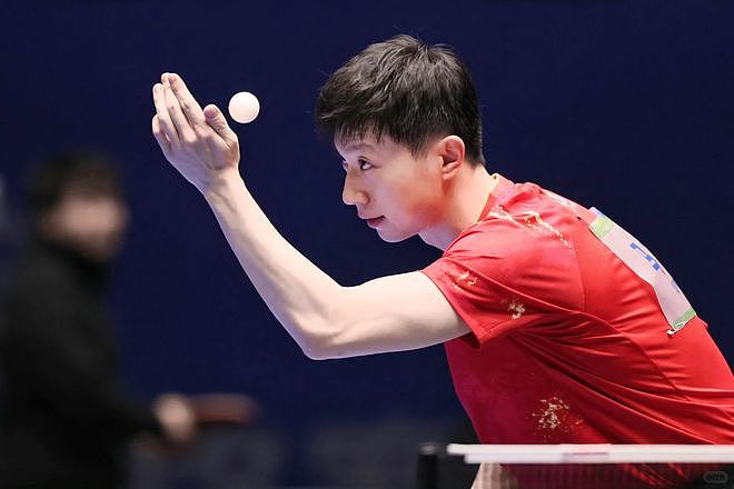 被嘲硬蹭LV红毯，王楚钦何苦强闯时尚圈？（组图） - 13