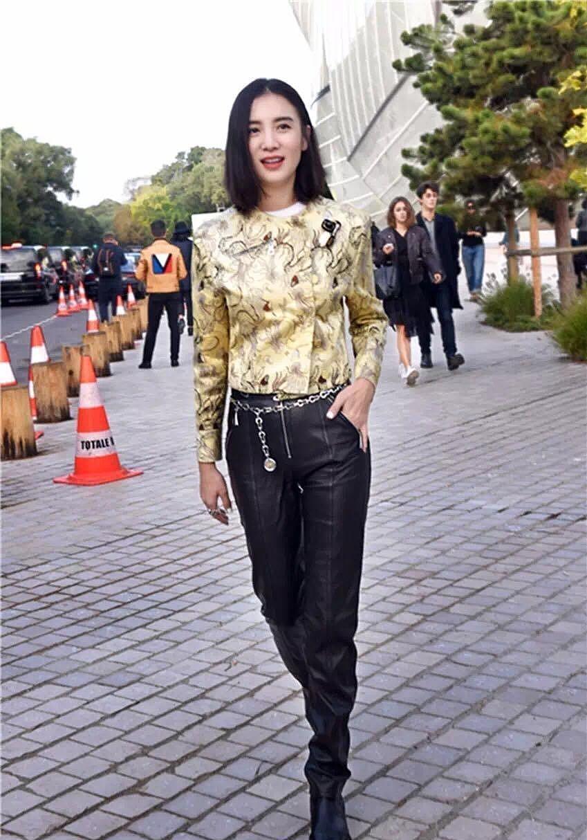 白玉兰再惊艳:宋佳是如何从“土妞”蜕变成松弛感时髦精的?(组图) - 23