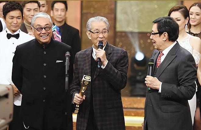 众星悼念周骢雪妮，两人演夫妻吻脸成追忆，网友呼吁重播创世纪（组图） - 11