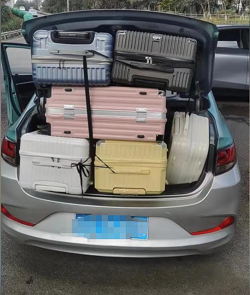 日本女子曝新加坡华人歧视中国人！说中文被怼，道出国籍送吃送喝（组图） - 4
