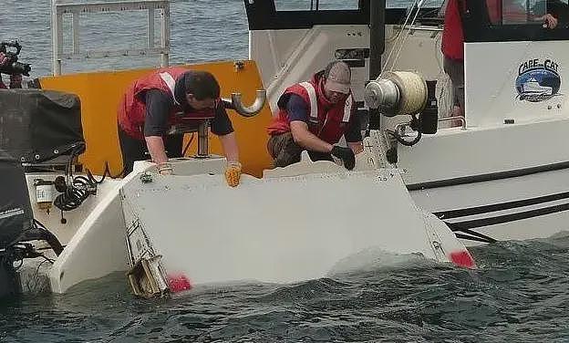 航空记者引爆真相:马航370坠机前的6小时,机长就已杀死了所有乘客?(组图) - 7